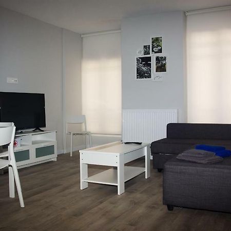 Apartamentos Gyc Viviendas Gold León Eksteriør billede