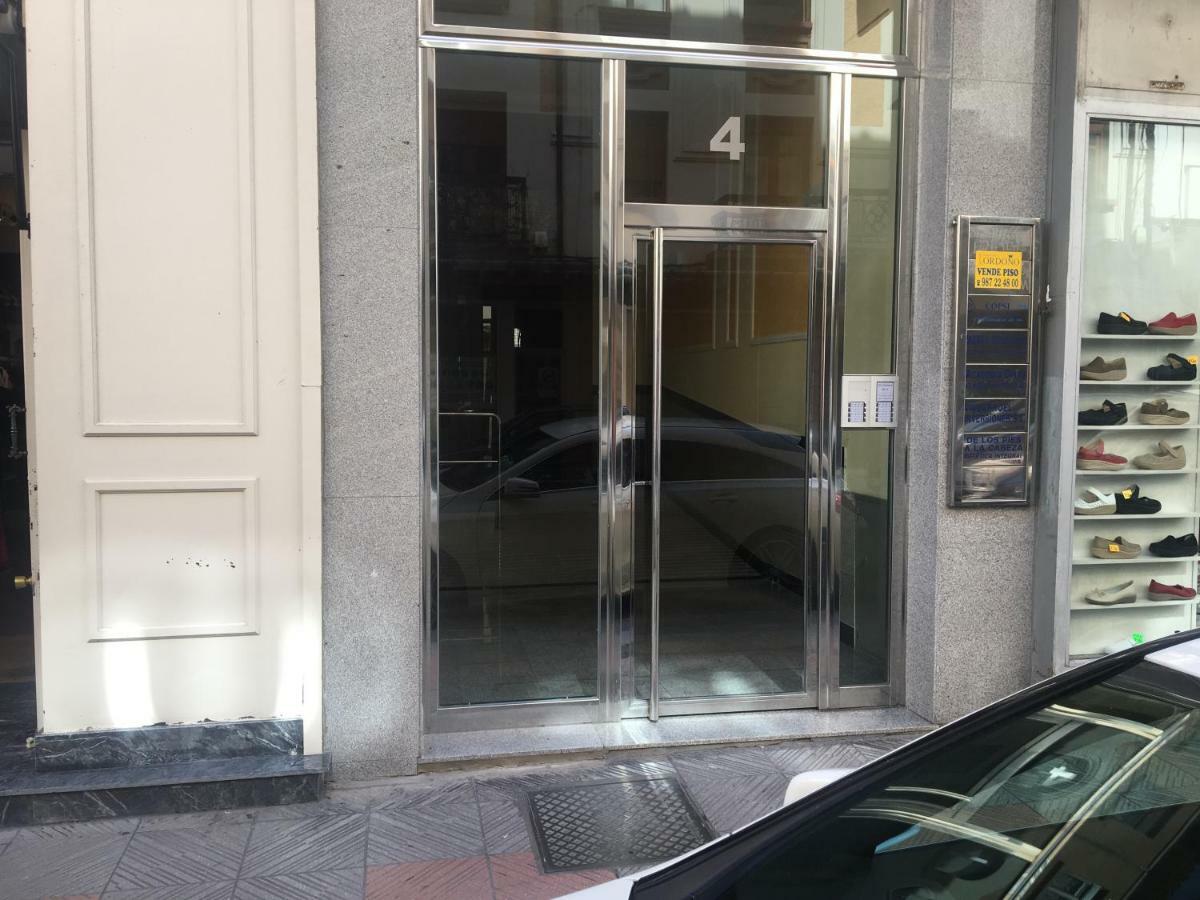 Apartamentos Gyc Viviendas Gold León Eksteriør billede