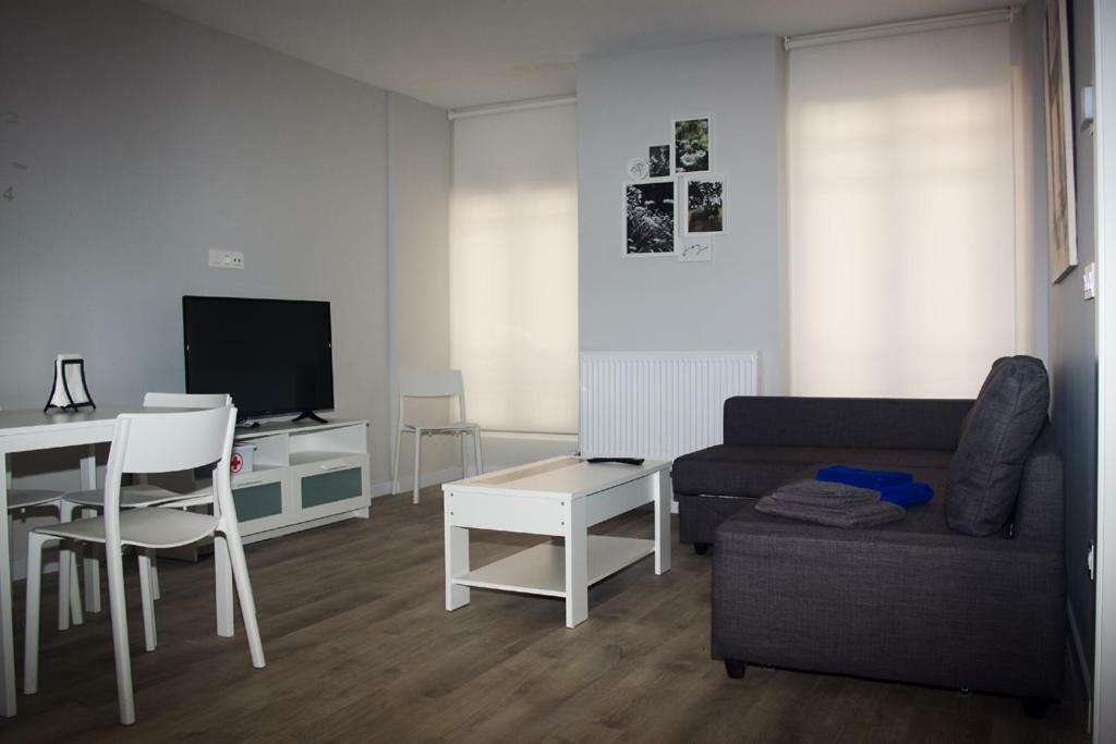 Apartamentos Gyc Viviendas Gold León Eksteriør billede